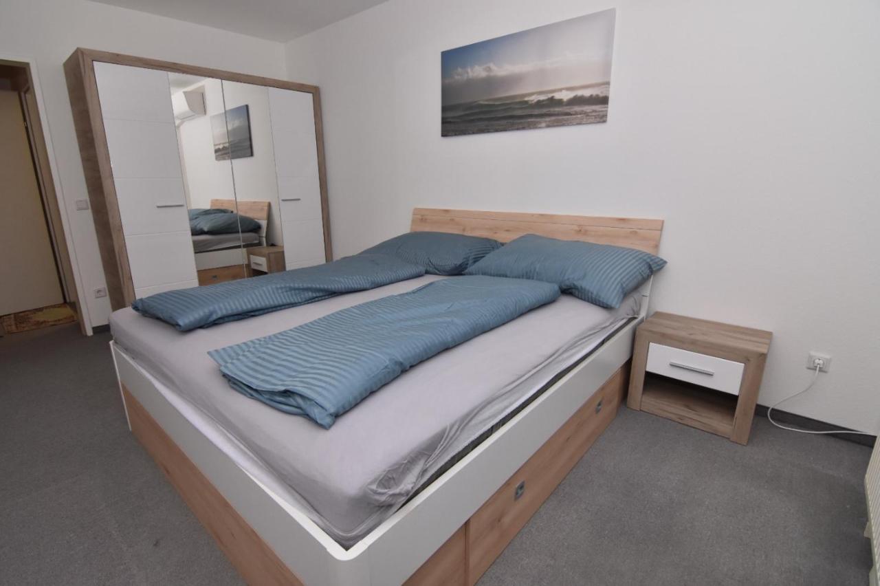 Modern Apartment At Vic Vienne Extérieur photo
