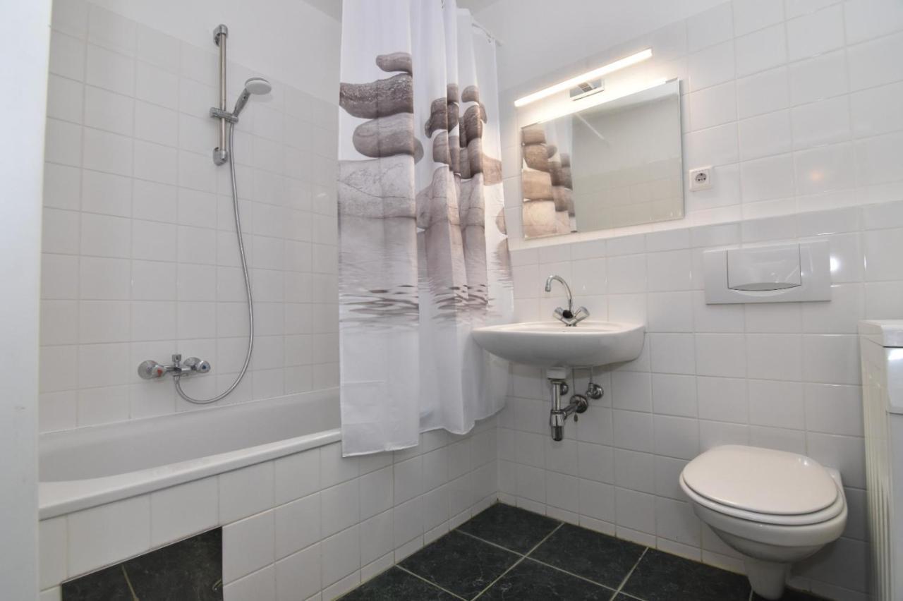 Modern Apartment At Vic Vienne Extérieur photo